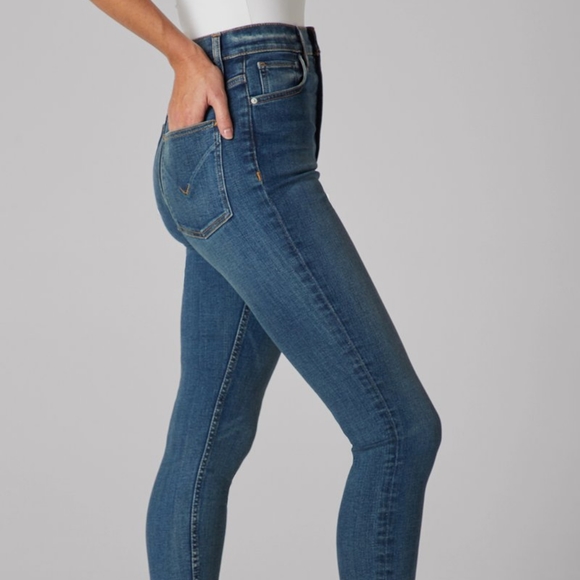 HUDSON Centerfold EXT High-Rise Super Skinny Jean - Picture 8 of 8